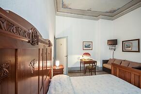 Casa Rovai Guest House