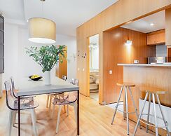 Aspasios Plaza Real Apartments