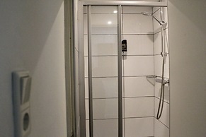 Townhouse Hotel