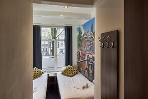 Townhouse Hotel