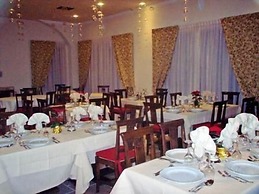 Casale 900