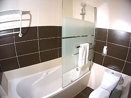 Atoll Hotel