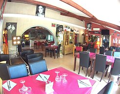 Atoll Hotel