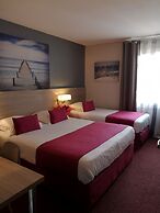 Atoll Hotel