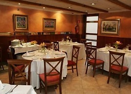 Hotal Azahar