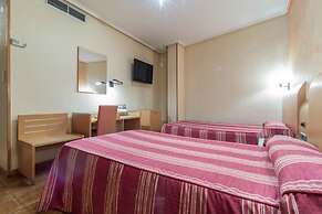 Hotal Azahar