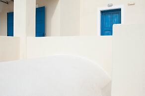 Irigeneia Hotel