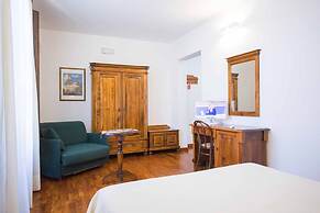 Hotel La Piazzetta