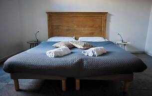 La Controra Hostel