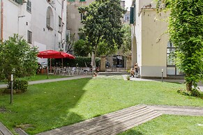 La Controra Hostel
