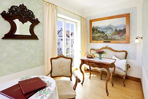 Hotel Hirsch