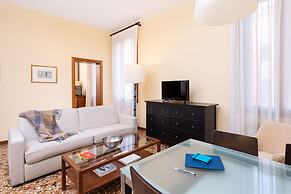 Ca' Foscolo Residence