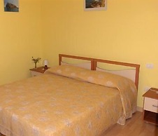 Villa De Angelis