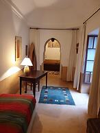 Riad Karmela