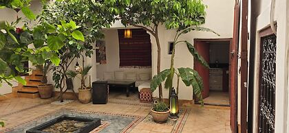 Riad Karmela