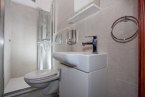 Garden Apartment Hotel