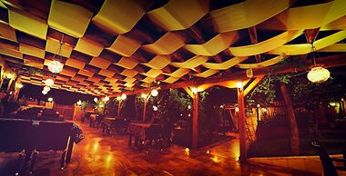 Venus Hotel