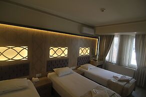Hotel Grand Liza