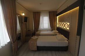 Hotel Grand Liza