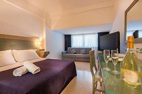 Summit Hotel