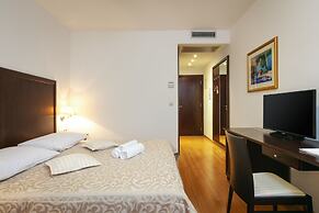 Hotel Croatia
