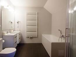 Hotel Adeba
