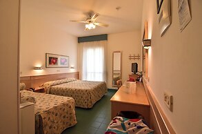 Hotel Aurora