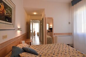 Hotel Aurora