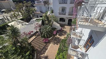 Hotel Aurora