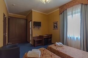Hotel Columbus