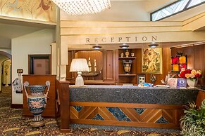 Hotel Columbus