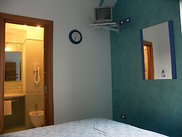 Me.Fra Camere