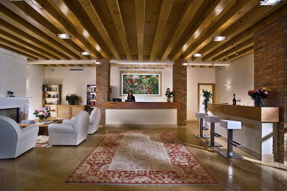 Ca' Mura' Hotel