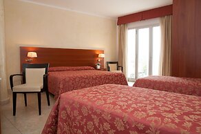 Hotel Demar
