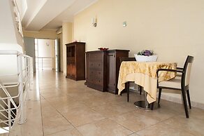 Hotel Demar