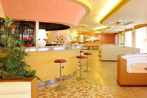 Hotel Oasis