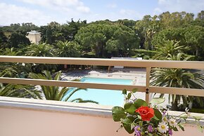 Hotel Oasis