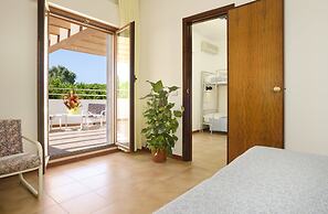 Hotel Oasis