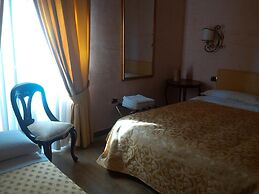 Sant'Agostino Guest Rooms