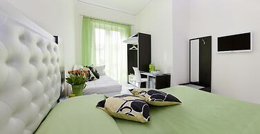 Sorrento Flats