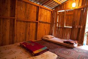 Bayrams Tree Houses