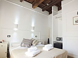 Domus Ester Roma