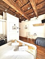 Domus Ester Roma