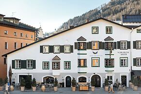 Schwarzer Adler - Concept Living