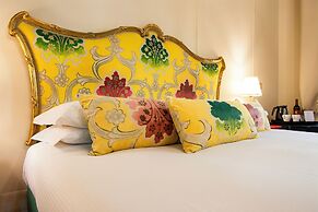 N4U Guest House
