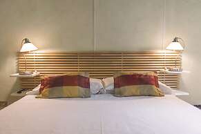 N4U Guest House