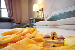 N4U Guest House