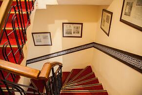 Cem Sultan Hotel