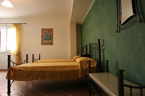 Sikania Suite