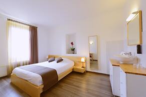Hotel du Marche
